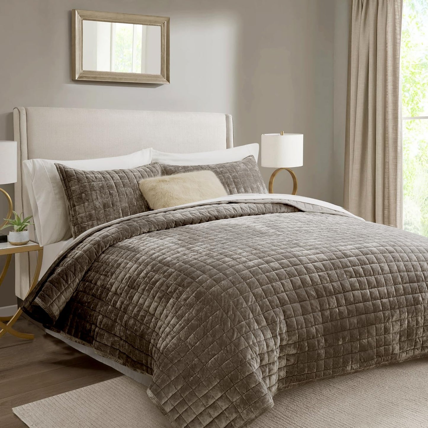 RECYCO Luxury Velvet Quilt Set King Size, Lightweight Velvet Comforter Set, Oversized Bedspread Coverlet Quilted Bedding Set, with 2 Matching Pillow Shams, for All Season, Navy Blue
