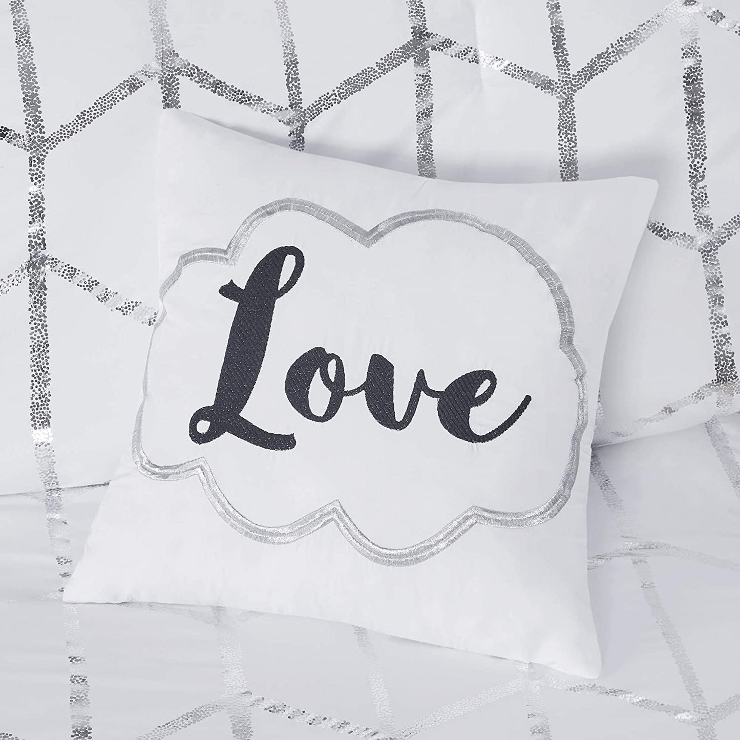 Intelligent Design, Soft Microfiber Comforter Modern Geometric Metallic Bed Set, Full/Queen, Grey/Silver