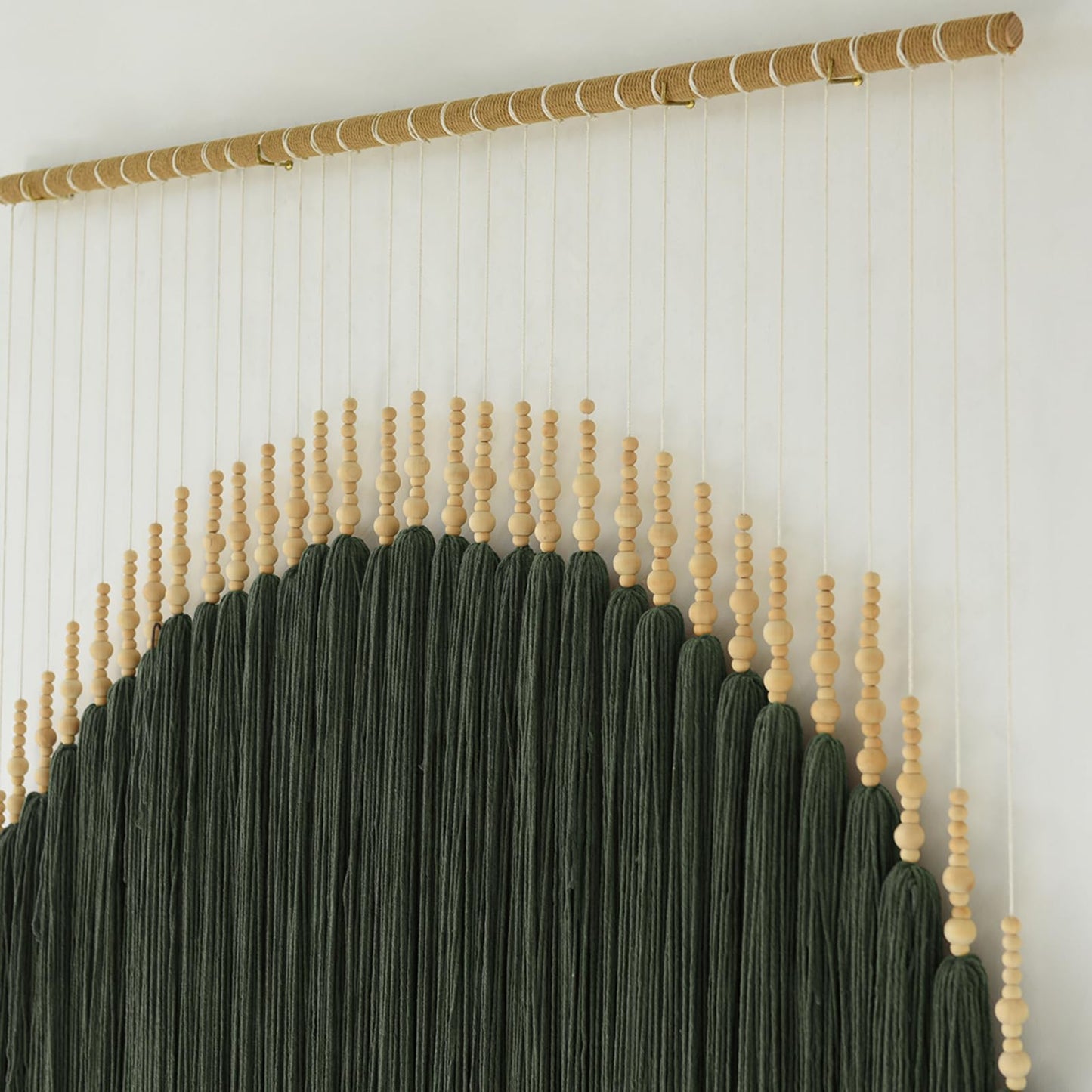 IOWER Macrame Wall Hanging Brown Yarn Beaded Backdrop Boho Wall Decor Round Tassel Home Wall Aesthetic Living Rooms Bedrooms Offices Geometric Art Chic Home Decor 39" W x 55" L