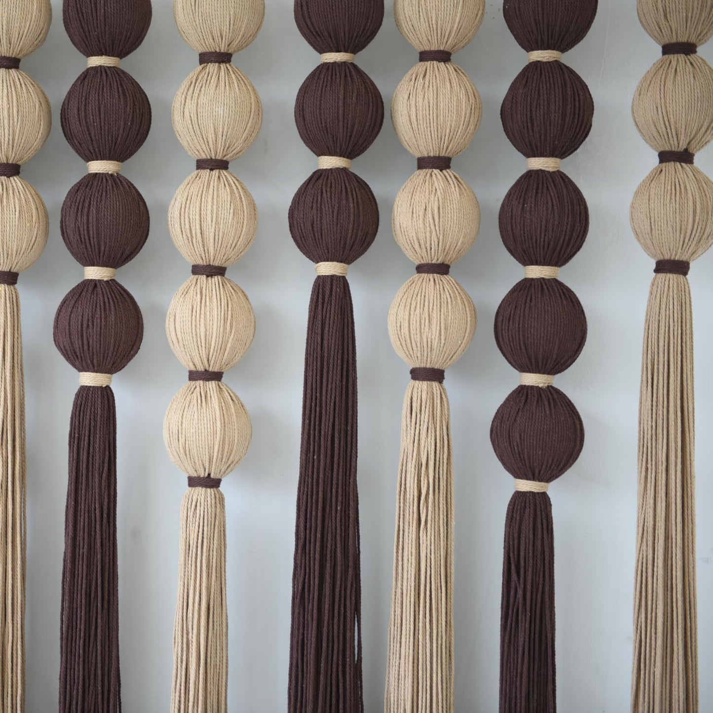 IOWER Macrame Wall Hanging Brown Yarn Beaded Backdrop Boho Wall Decor Round Tassel Home Wall Aesthetic Living Rooms Bedrooms Offices Geometric Art Chic Home Decor 39" W x 55" L