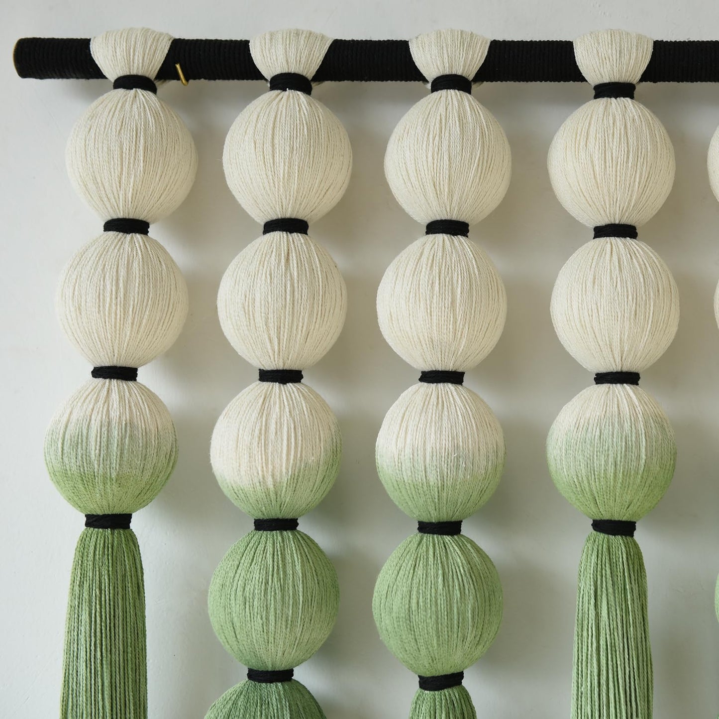 IOWER Macrame Wall Hanging Brown Yarn Beaded Backdrop Boho Wall Decor Round Tassel Home Wall Aesthetic Living Rooms Bedrooms Offices Geometric Art Chic Home Decor 39" W x 55" L