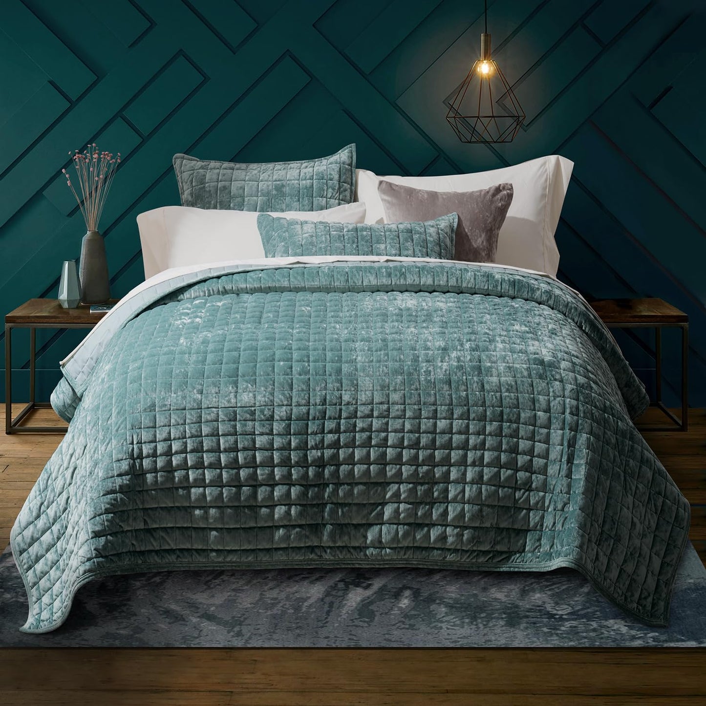 RECYCO Luxury Velvet Quilt Set King Size, Lightweight Velvet Comforter Set, Oversized Bedspread Coverlet Quilted Bedding Set, with 2 Matching Pillow Shams, for All Season, Navy Blue