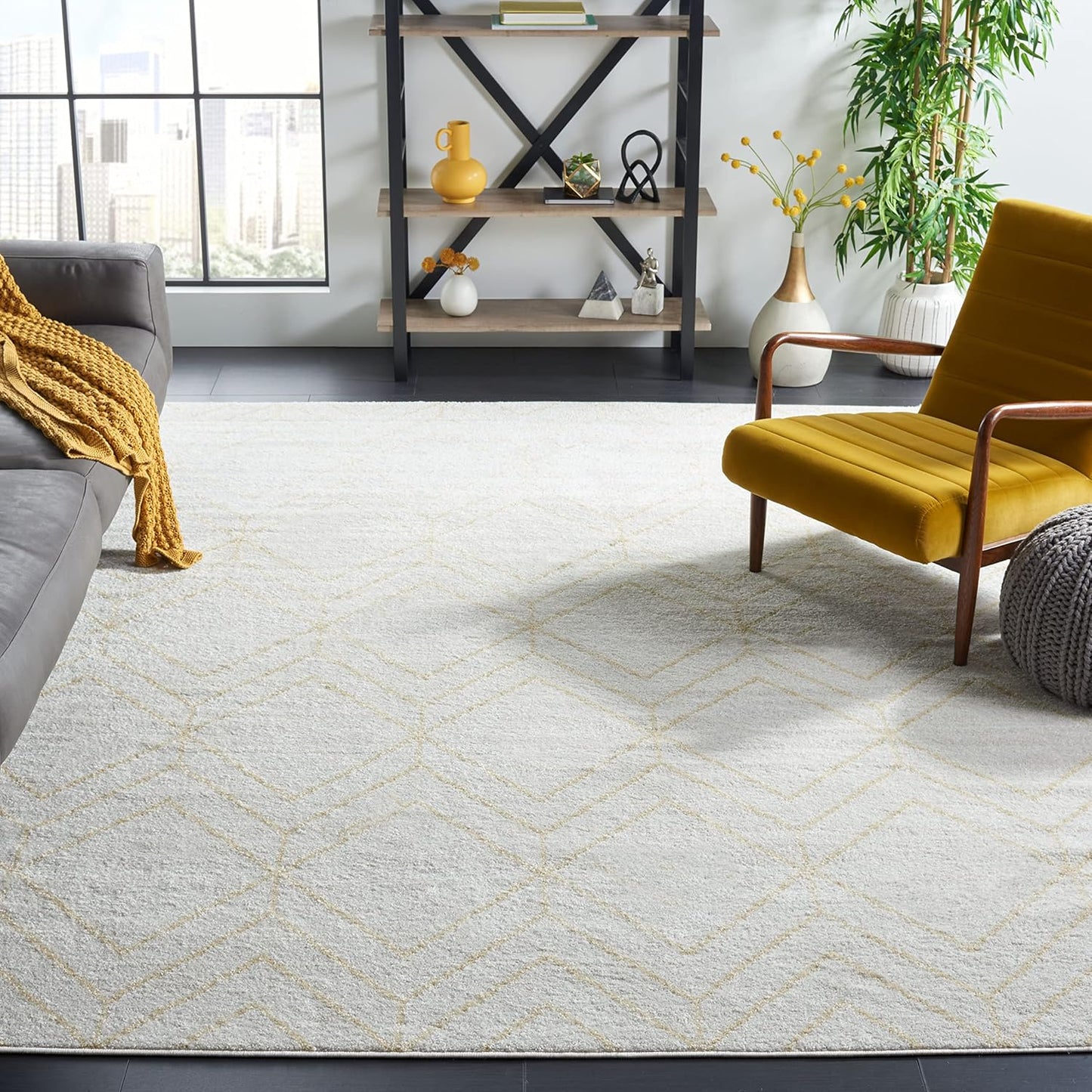 SAFAVIEH Adirondack Collection 6' Round Black/Ivory ADR241Z Modern Geometric Non-Shedding Dining Room Entryway Foyer Living Room Bedroom Area Rug