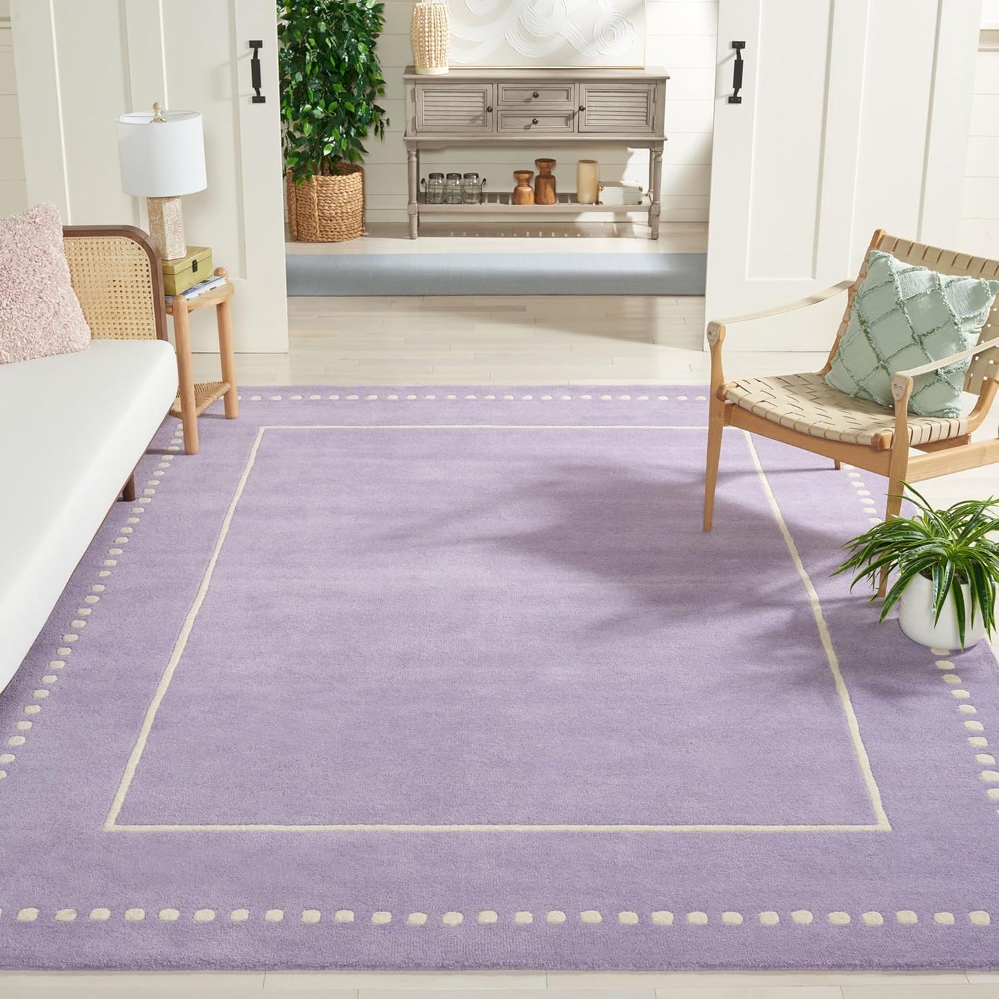 SAFAVIEH Bella Collection Area Rug - 5' Round, Black & Ivory, Handmade Dotted Border Wool, Ideal for High Traffic Areas in Living Room, Bedroom (BEL151E)