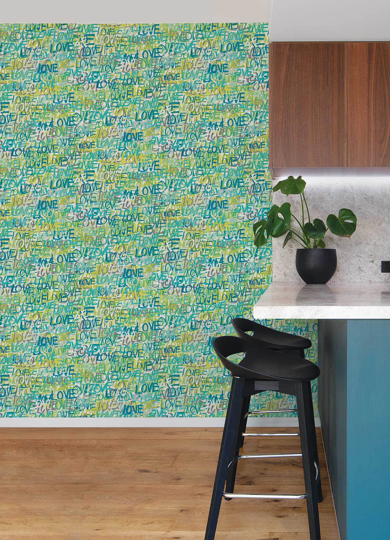 Indio Multicolor Love Scribble Wallpaper