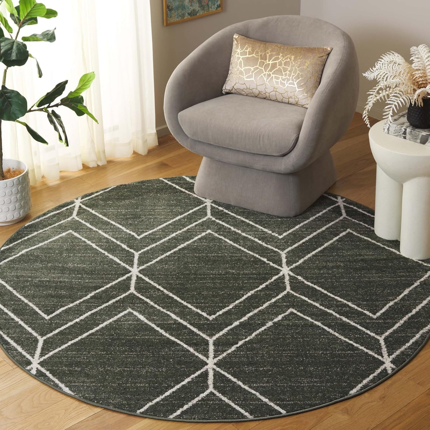 SAFAVIEH Adirondack Collection 6' Round Black/Ivory ADR241Z Modern Geometric Non-Shedding Dining Room Entryway Foyer Living Room Bedroom Area Rug