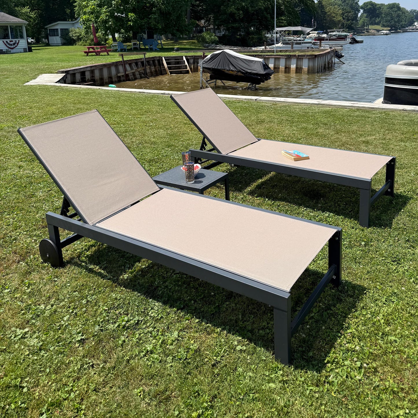 PURPLE LEAF Outdoor Chaise Lounge Chair Set of 2 Patio Pool Lounger Wicker Chairs with Wooden Armrest Sunbathing Tanning Recliner for Pool Backyard Garden Dark Brown