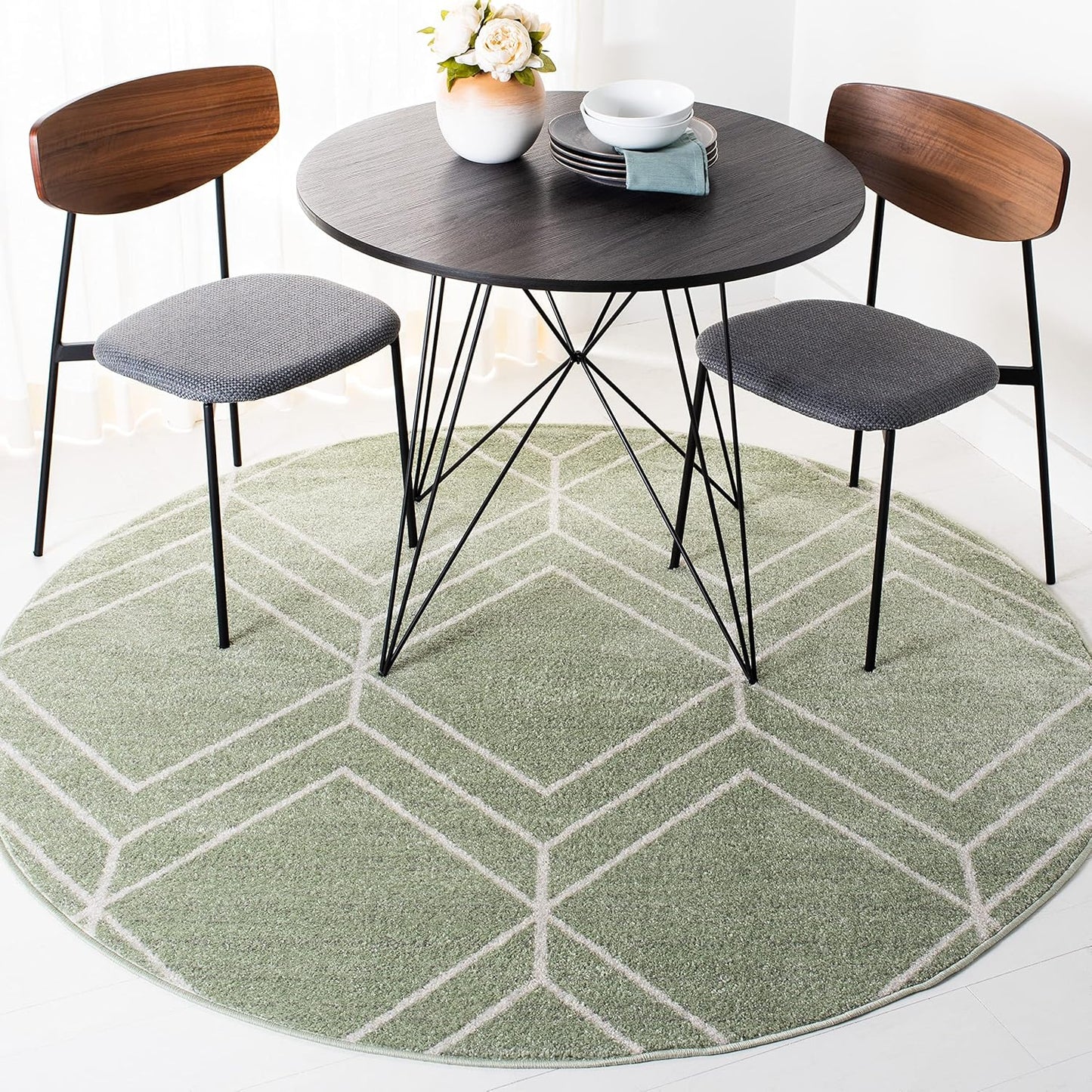 SAFAVIEH Adirondack Collection 6' Round Black/Ivory ADR241Z Modern Geometric Non-Shedding Dining Room Entryway Foyer Living Room Bedroom Area Rug