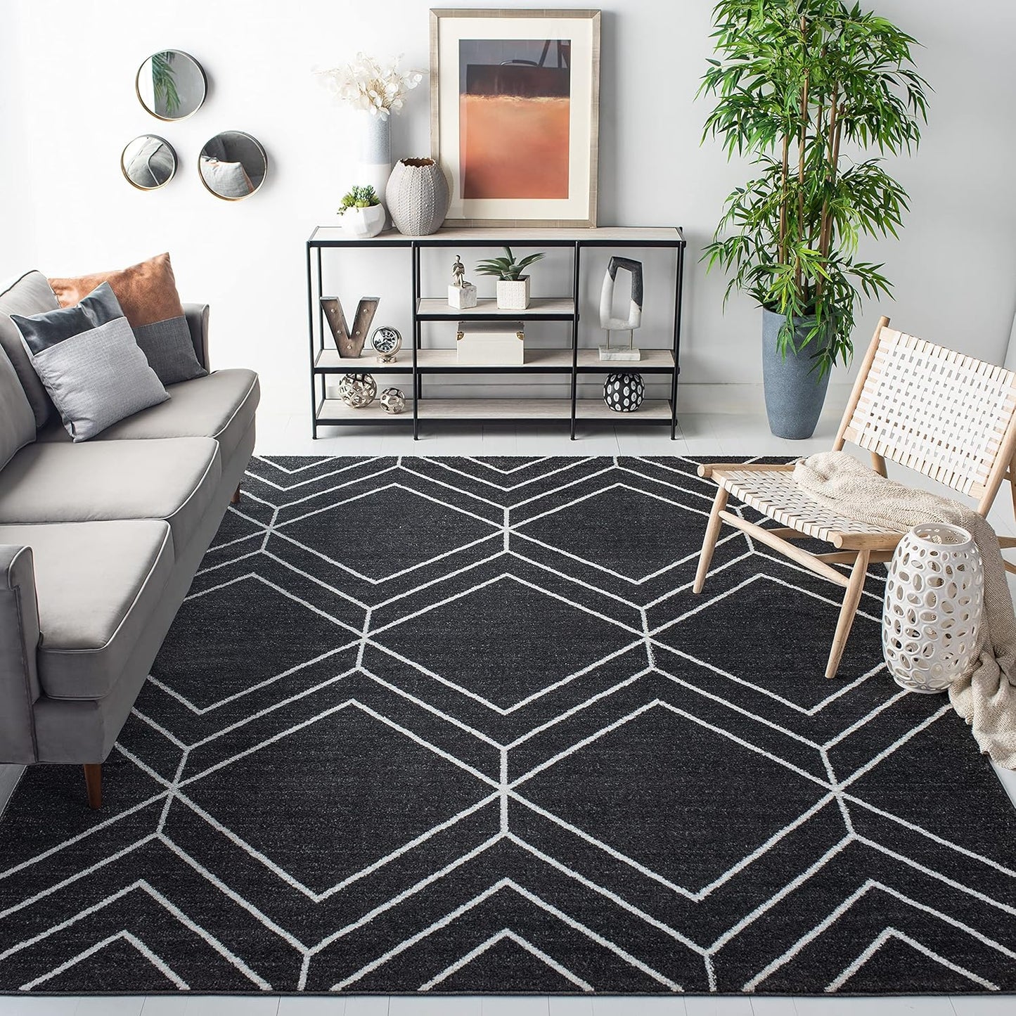 SAFAVIEH Adirondack Collection 6' Round Black/Ivory ADR241Z Modern Geometric Non-Shedding Dining Room Entryway Foyer Living Room Bedroom Area Rug