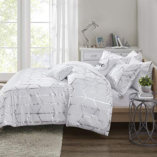 Intelligent Design, Soft Microfiber Comforter Modern Geometric Metallic Bed Set, Full/Queen, Grey/Silver