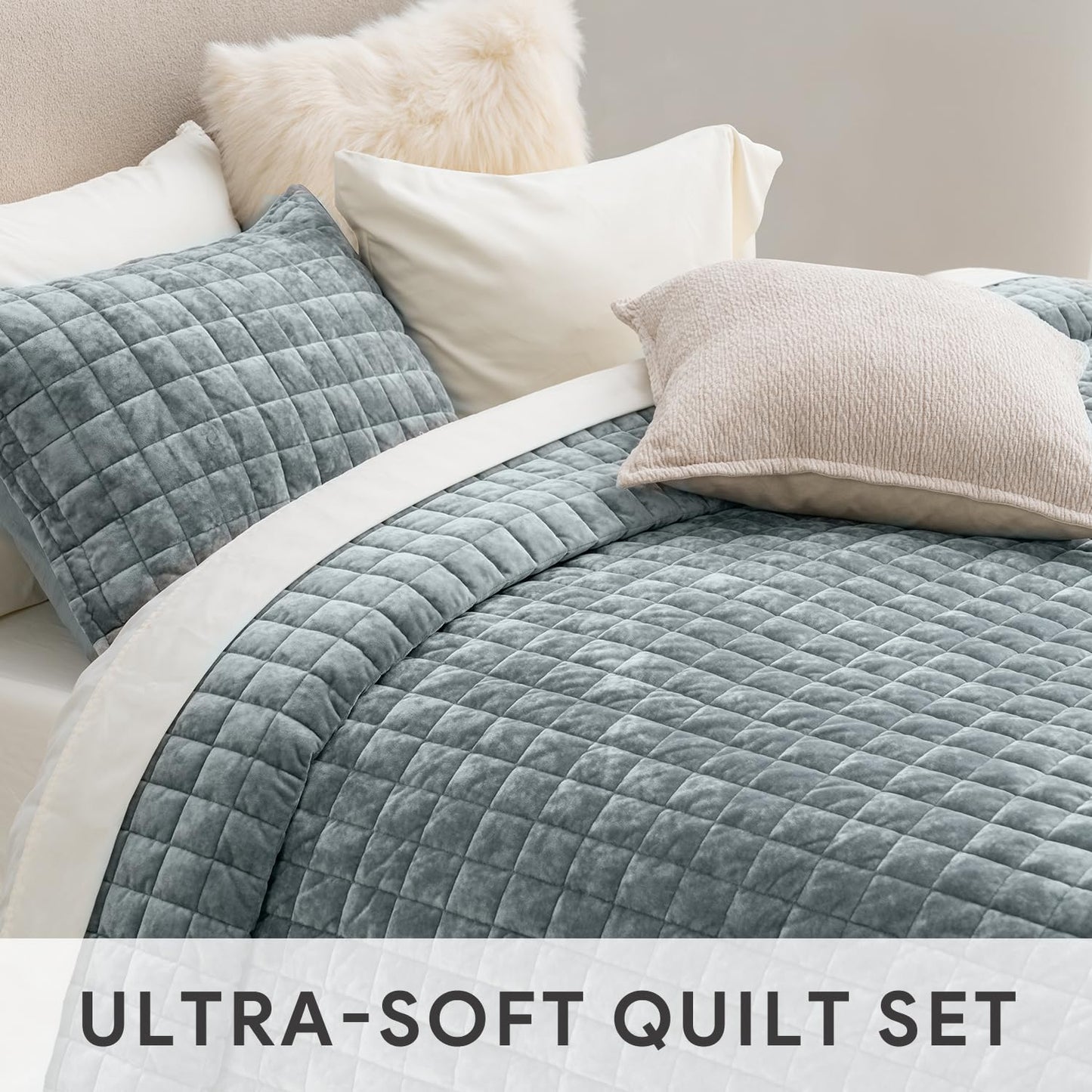 RECYCO Luxury Velvet Quilt Set King Size, Lightweight Velvet Comforter Set, Oversized Bedspread Coverlet Quilted Bedding Set, with 2 Matching Pillow Shams, for All Season, Navy Blue