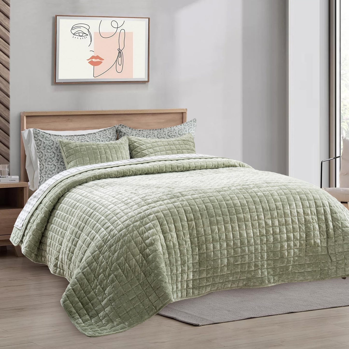 RECYCO Luxury Velvet Quilt Set King Size, Lightweight Velvet Comforter Set, Oversized Bedspread Coverlet Quilted Bedding Set, with 2 Matching Pillow Shams, for All Season, Navy Blue