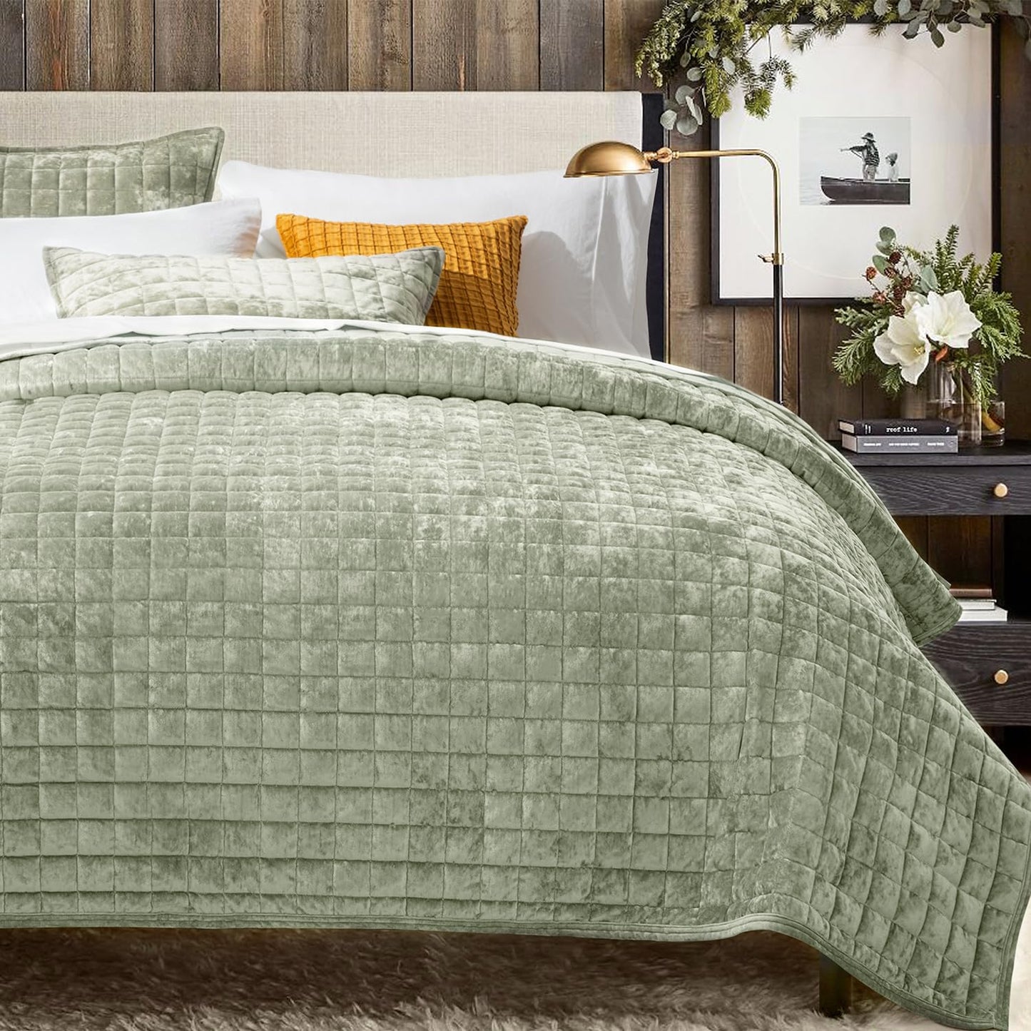RECYCO Luxury Velvet Quilt Set King Size, Lightweight Velvet Comforter Set, Oversized Bedspread Coverlet Quilted Bedding Set, with 2 Matching Pillow Shams, for All Season, Navy Blue