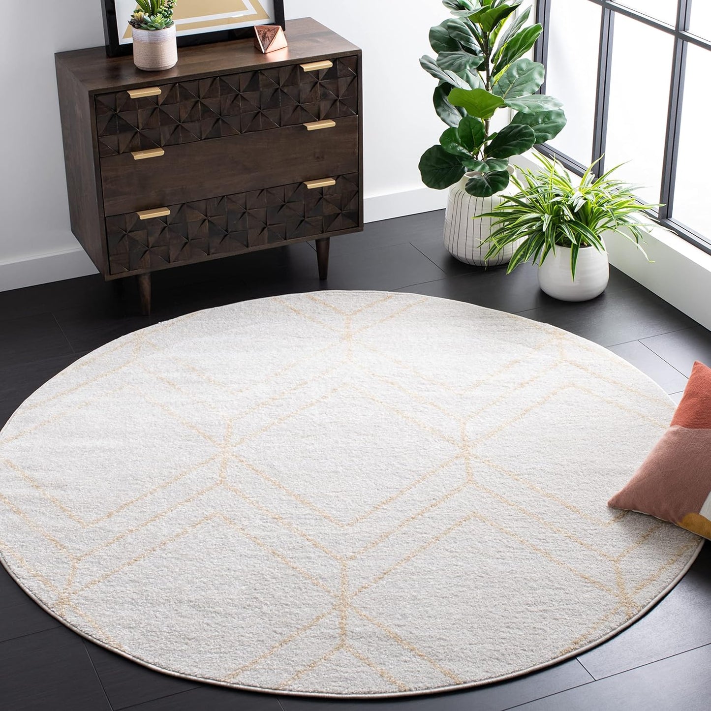 SAFAVIEH Adirondack Collection 6' Round Black/Ivory ADR241Z Modern Geometric Non-Shedding Dining Room Entryway Foyer Living Room Bedroom Area Rug